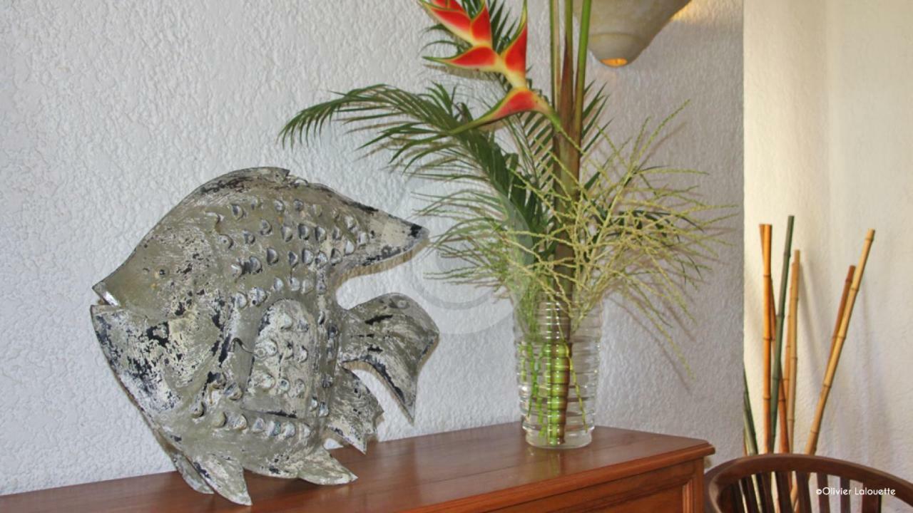 Fantastic Spacious Beachfront Villavacances * Grand Baie