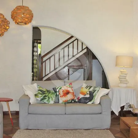 Fantastic Spacious Beachfront Villavacances Grand Baie Exterior photo